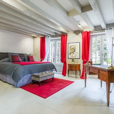 Petit Loft De Charme Proche Versailles Saclay 30 Mn Paris Jardin Terrasse Parking Securise 3*